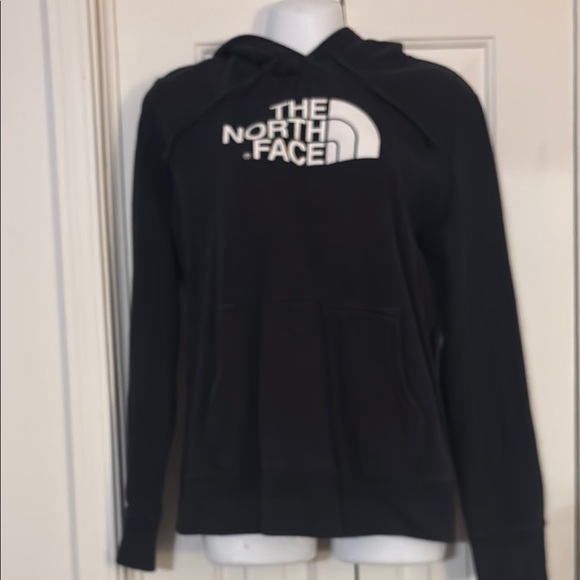 The North Face Jackets & Blazers - The North Face Black Pullover Hoodie